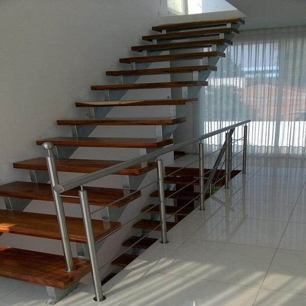 solid wood staircase steel stringer with steel railing