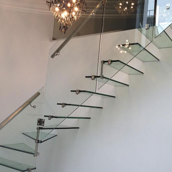 indoor glass staircase laminated glass step