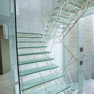 Straight Steel Modern Floating Staircase Prefab Safety Tempered Glass